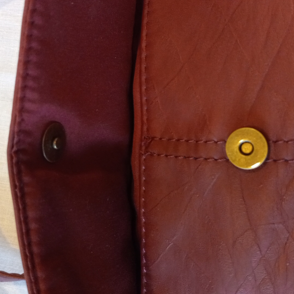 Purse - Picture 7 of 9